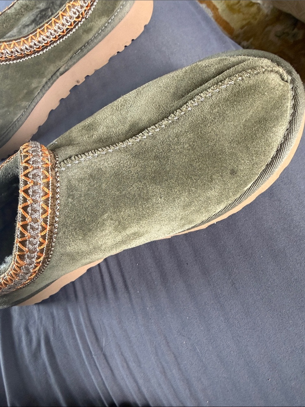 UGG tasman 5955-BTOL olive green womens size wool slipper size 11 women’s - Picture 5 of 8